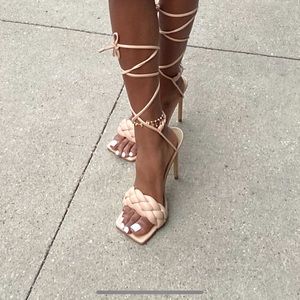 Fashion Nova Heels||Size 9||Beige/Tan/Nude||
